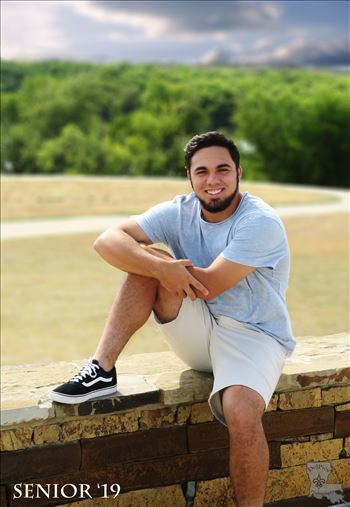 Nathaniel Soria Senior Pictures - 